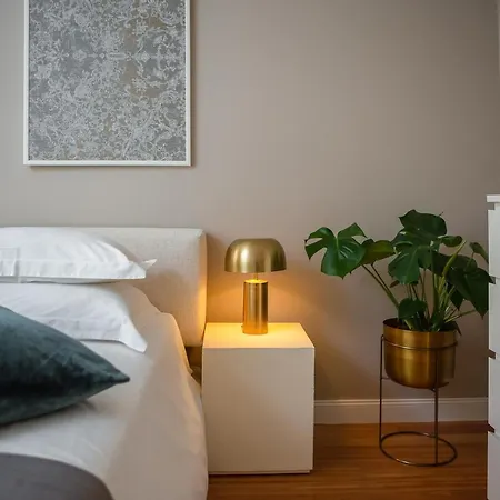 Royal Palms Luxury Apartment Split