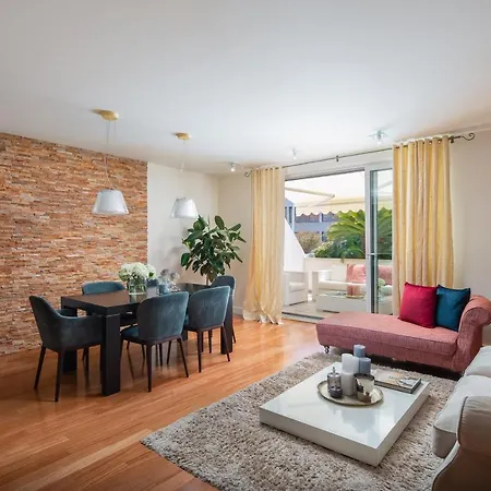 Royal Palms Luxury Split