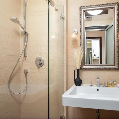 Royal Palms Luxury Apartment Split