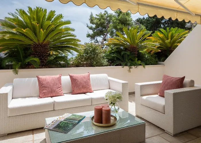 Royal Palms Luxury