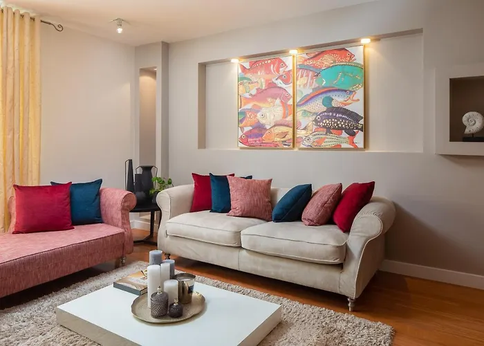 Royal Palms Luxury Split